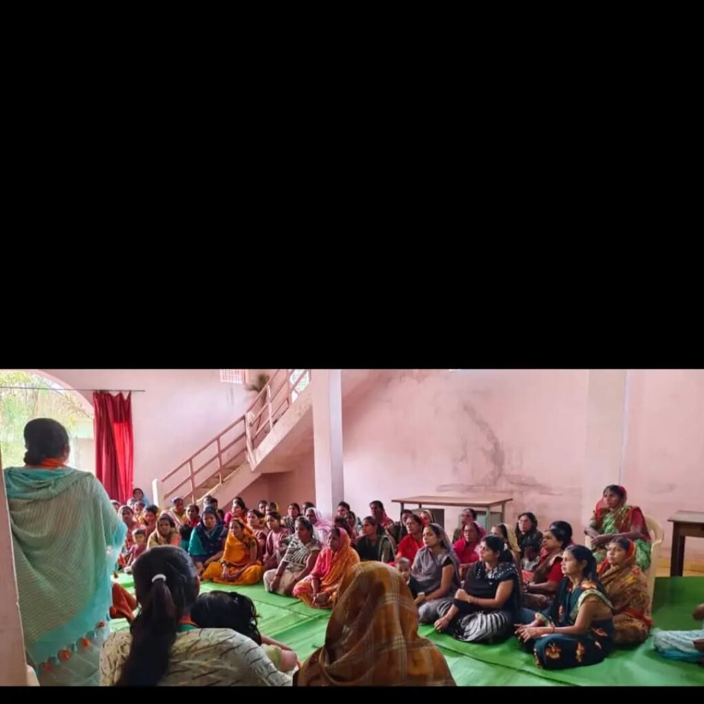 Women in Churdi Gather to Discuss Community Issues