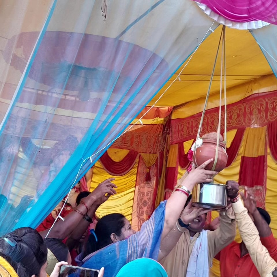 Community Kicks Off Ganesh Utsav with Soulful Bhajans