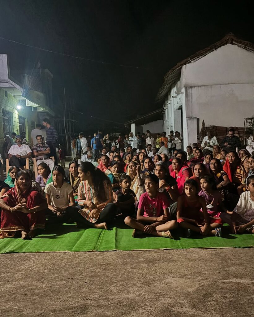 Community Leaders Meet to Discuss Workers’ Rights and Welfare