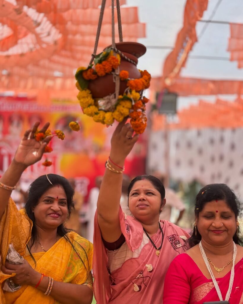 Women Devotees Honor Lord Ram at Ram Mandir Tiruoda