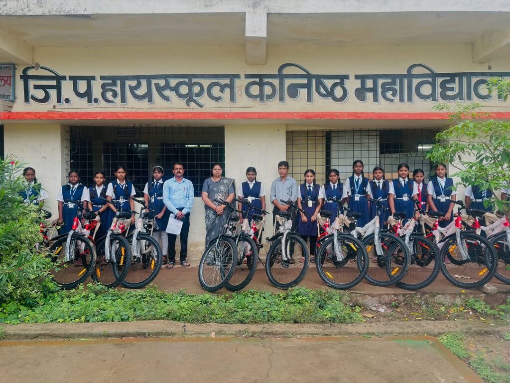 26 Girls Cycle for Empowerment at Kanya School