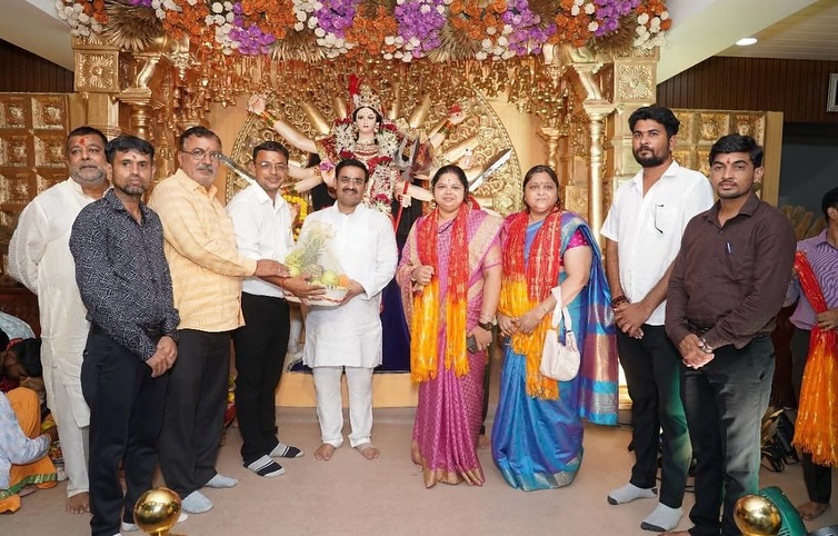 Ex-Minister Prays to Goddess Durga for Blessings