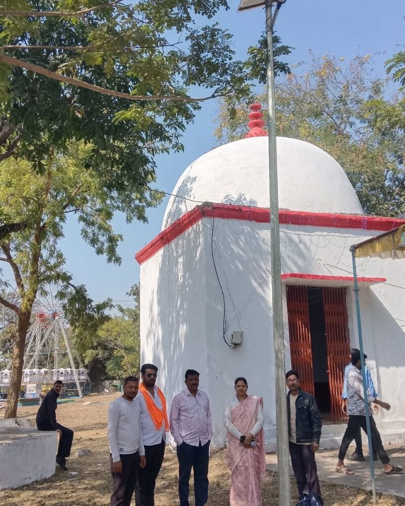 Local Leaders Donate Solar Lights for Tilasankra Event