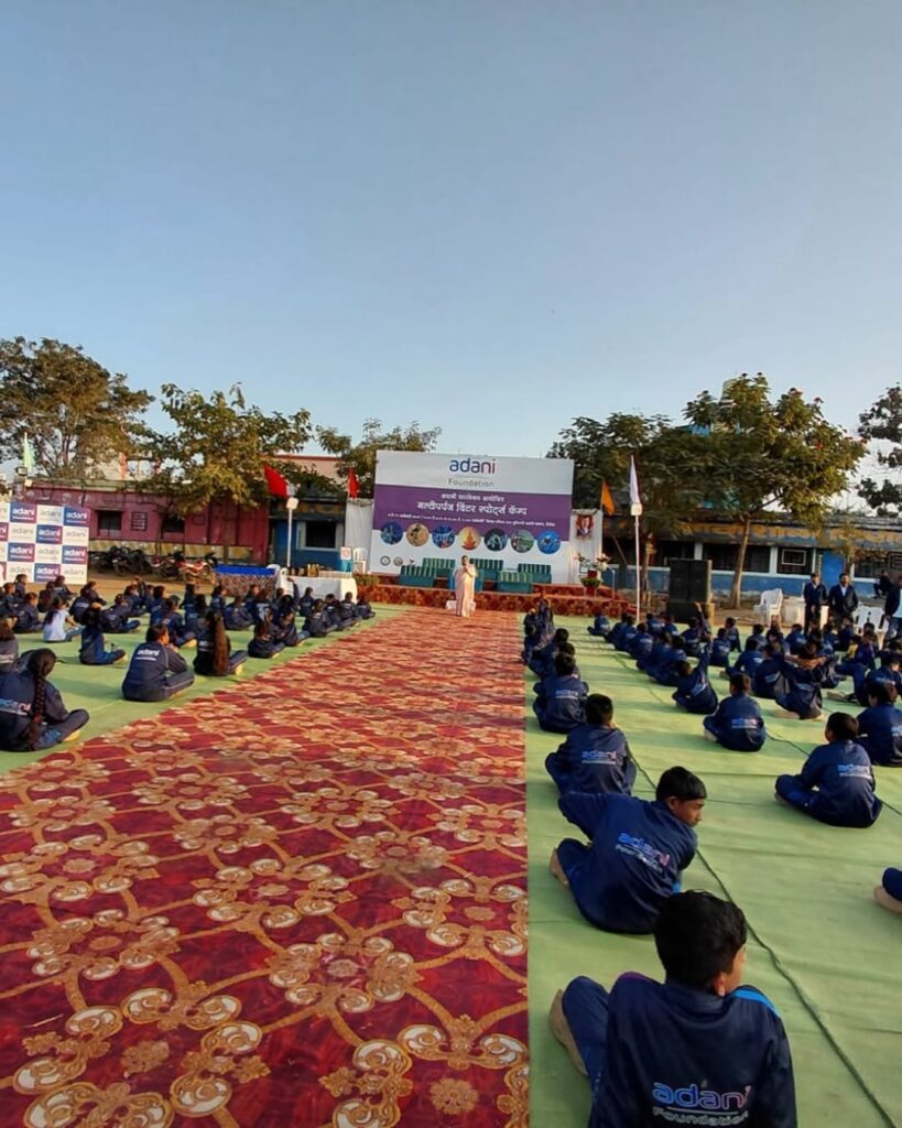 Uttar Buniyadi School Celebrates Sports Day with Prizes