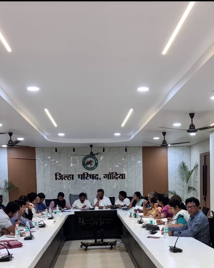 District Council Finance Meeting Focuses on Budget Transparency