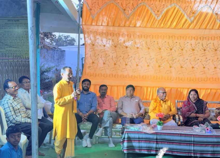 Local Philanthropist Breaks Ground for 25 Lakh Rupee Community Hall in Thane