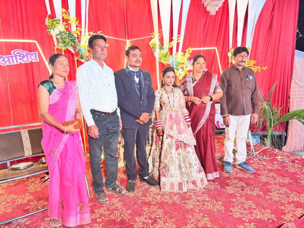 Community Welcomes Ashish Thombare and Team